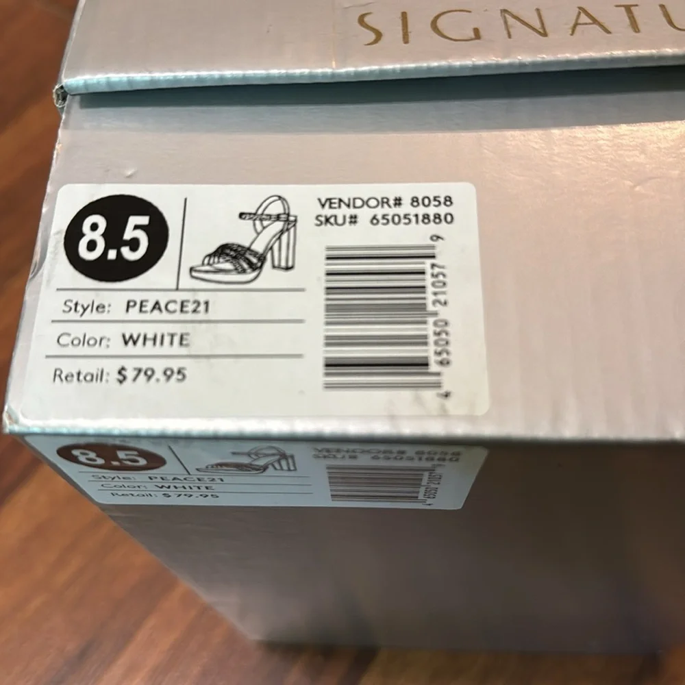 Galina Signature Womens Size 8.5 Satin and Crystal Bridal Platform Block Heels
